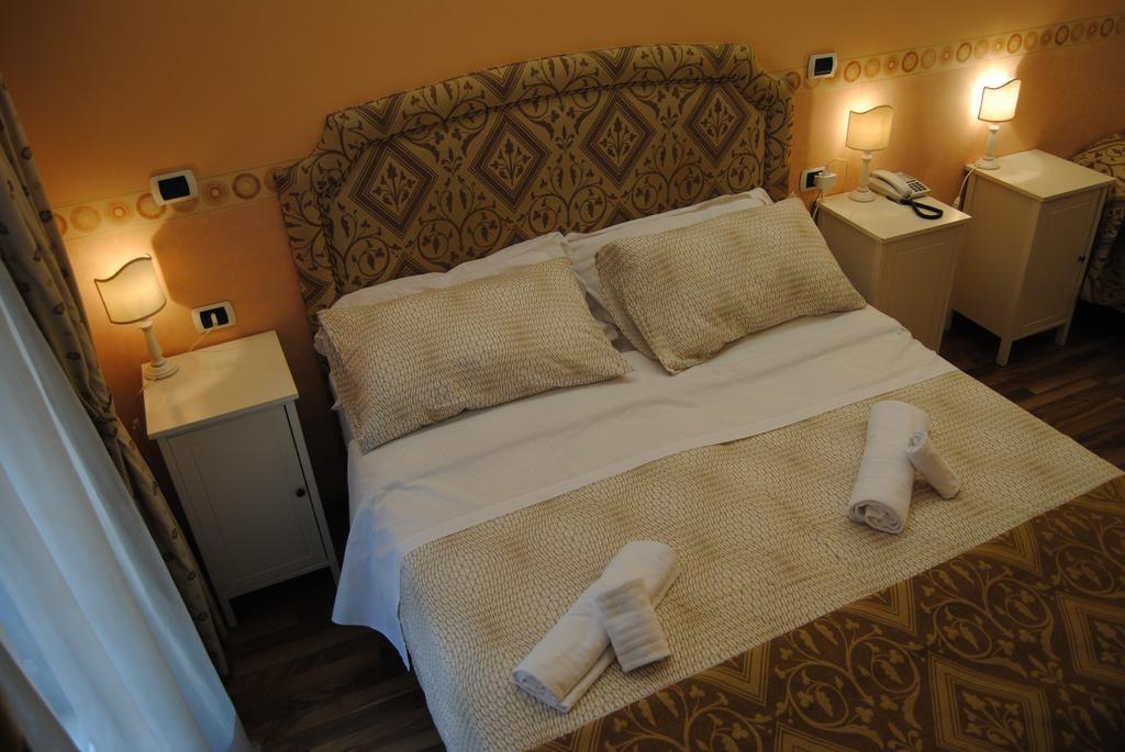 Il Colonnato Bed and Breakfast Rom Rum bild