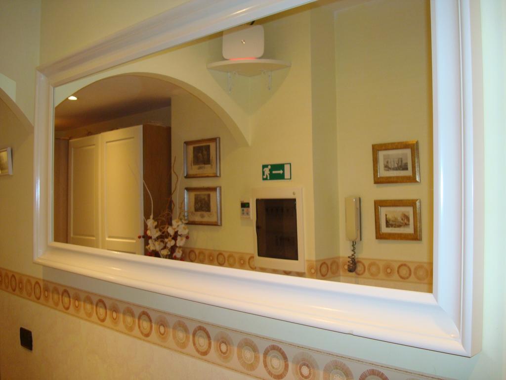 Il Colonnato Bed and Breakfast Rom Exteriör bild