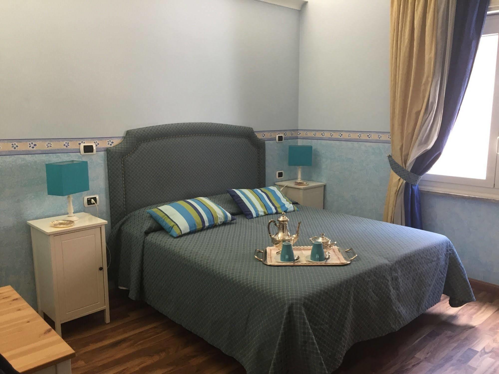 Il Colonnato Bed and Breakfast Rom Exteriör bild